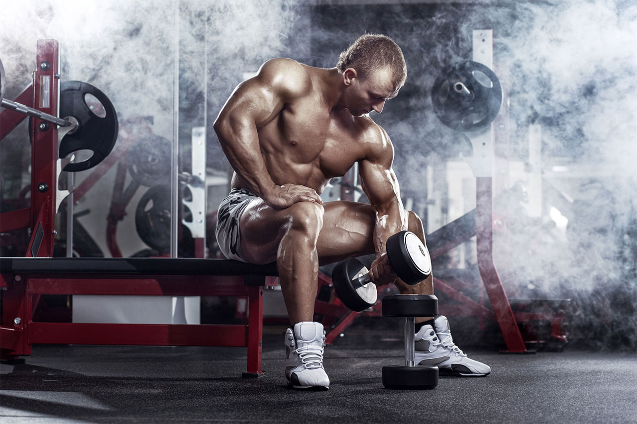 The Superset Arms Workout For Men Who Want Bigger Biceps And Triceps